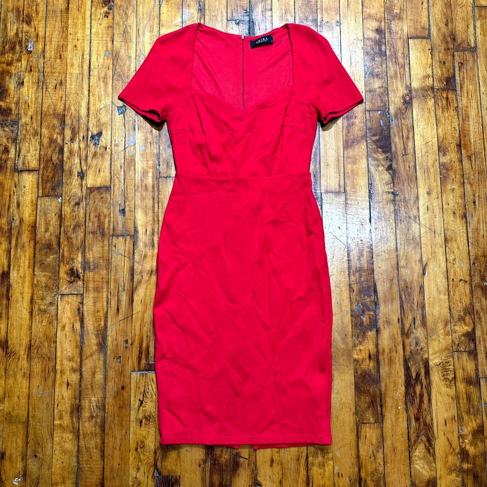 Akira‎ Sheath Dress Women's Size Medium Red Solid Sweetheart Neck Party Cocktail